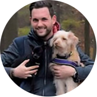 Matthias Killing mit Hund.